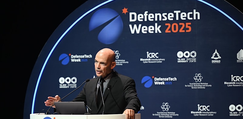 "ראש מפא"ת במשרד הביטחון, תא''ל (מיל') ד"ר דני גולד, בכנס דיפסנטק / צילום: אגף דוברות וקשרי ציבור במשרד הביטחון"