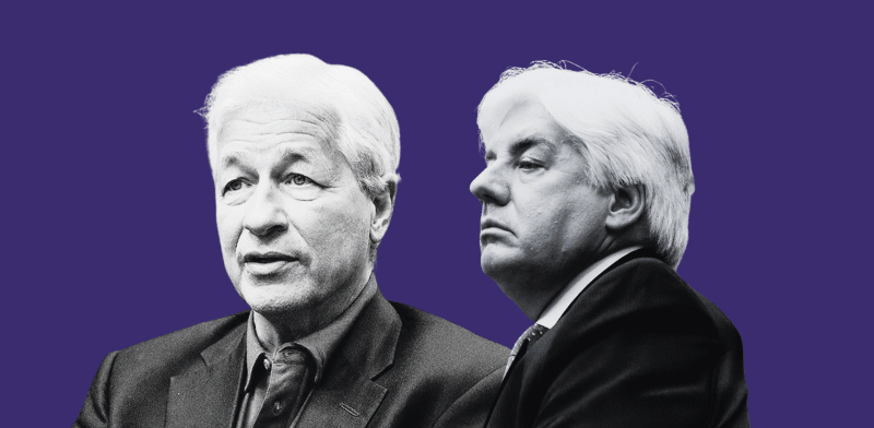 "מימין: מנכ''ל AIG לשעבר מרטין סאליבן וג'יימי דיימון, מנכ''ל בנק ההשקעות ג'יי.פי מורגן / צילום: Reuters, Larry Downing, Mikala Compton/American-Statesma"