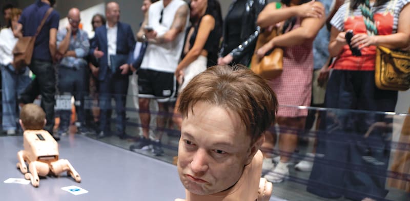 הלהיט הוויראלי חדש: כלב-רובוט עם פרצוף של מאסק ב-100 אלף דולר