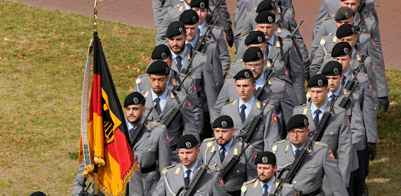 The conscription reform in Germany gets complicated: a legislative error ignited a public uproar