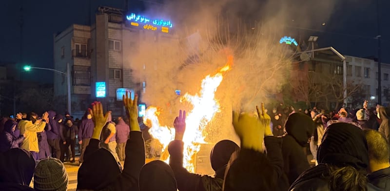 "הפגנות בטהרן נגד המשטר / צילום: ap"