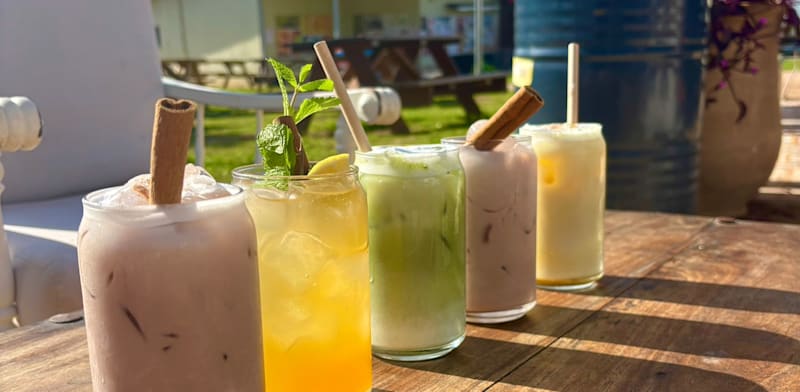 "משקאות חורף מתובלים בפטריות בפילוסופ / צילום: נועם שלף"