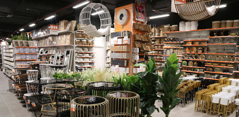 "סניף של רשת הסטוק / צילום: סטודיו הסטוק"