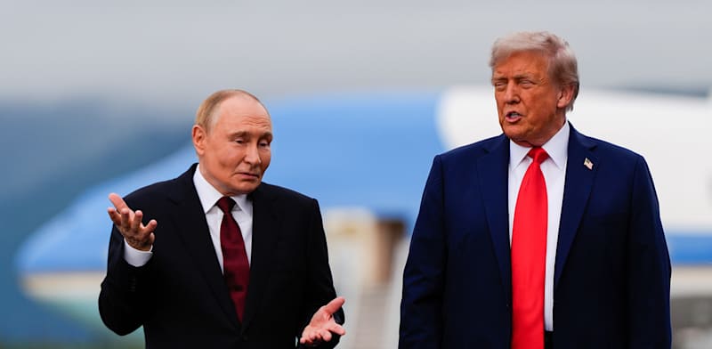 דונלד טראמפ וולדימיר פוטין / צילום: ap, Julia Demaree Nikhinson