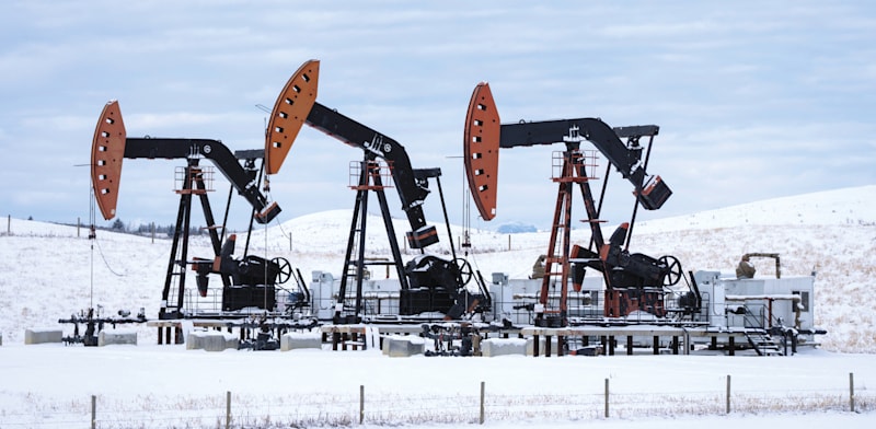 "משאבות נפט באזור קלגרי, אלברטה / צילום: Reuters, Todd Korol"