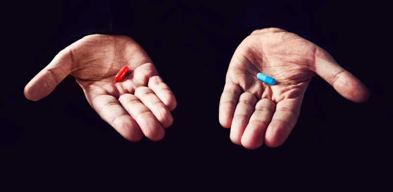 גלולות סטייל מטריקס. רעיון שמציע שחרור / צילום: Shutterstock