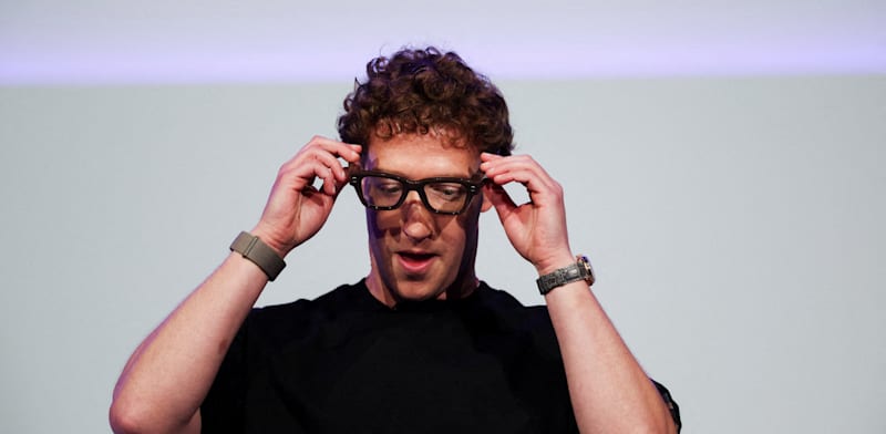 "מארק צוקרברג. בדרך לקיצוץ? / צילום: Reuters, Carlos Barria"