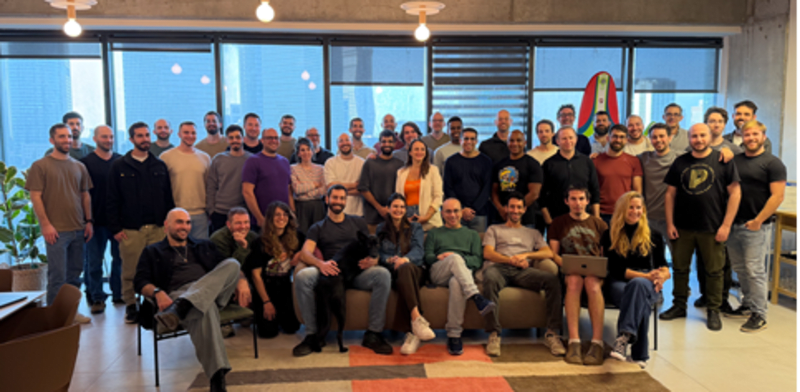 "צוות Surf AI / צילום: באדיבות Surf AI"