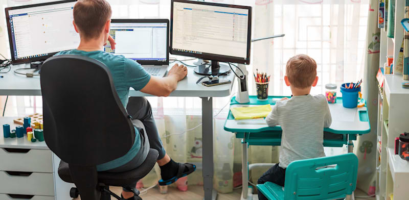 עבודה מהבית עם הילדים / צילום: Shutterstock