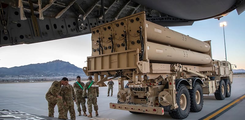 "סוללת טילי THAAD / צילום: Staff Sgt. Cory D. Payne"