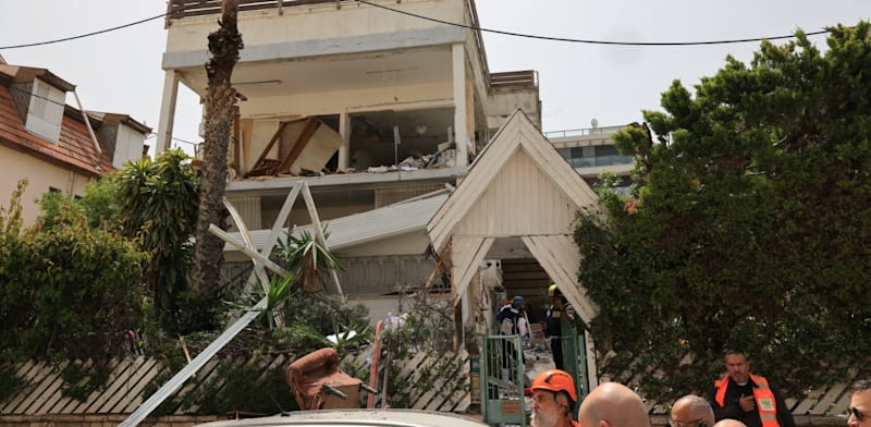 זירת נפילה ברמת גן / צילום: כבאות והצלה לישראל