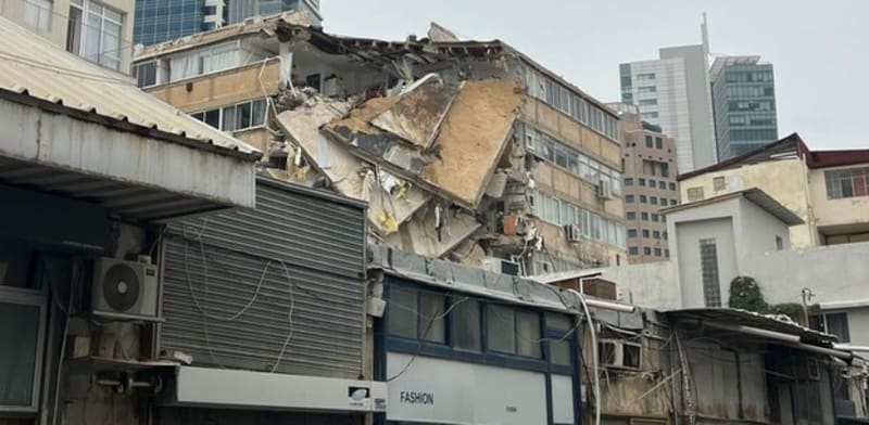 "הבניין שקרס. כשלים בבנייה ובתחזוקה / צילום: לפי סעיף 27 א'"