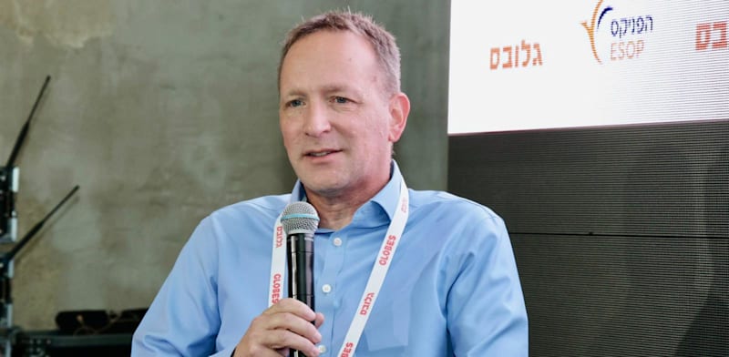 "עו''ד ערן יניב בכנס TECH IL / צילום: ניב קנטור"
