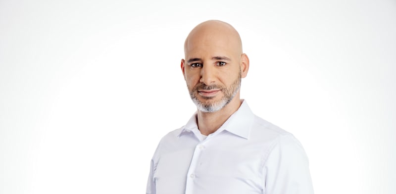 "שי דנינו, מנהל השקעות ראשי / צילום: עופר חג׳יוב"