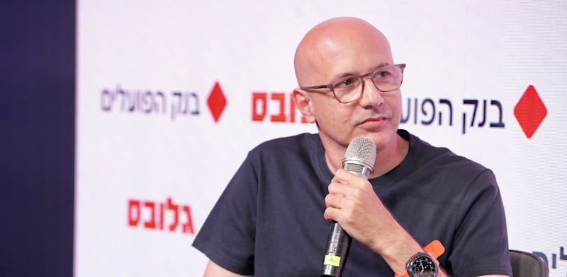 "נדב חנין , סמנכ''ל שיווק ודיגיטל, אל על בכנס MAD / צילום: כדיה לוי"