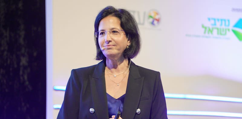 "ליאת שוב, ראשת החטיבה העסקית, בנק לאומי, בוועידת ישראל לנדל''ן / צילום: כדיה לוי"