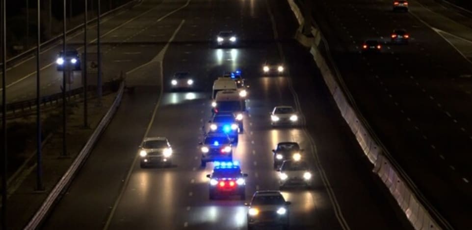 שיירה בדרכה למכון לרפואה משפטית / צילום: דוברות המשטרה