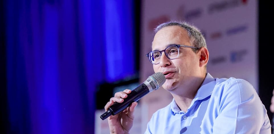 מנכ''ל הבורסה איתי בן זאב בוועידת ישראל לעסקים / צילום: שלומי יוסף