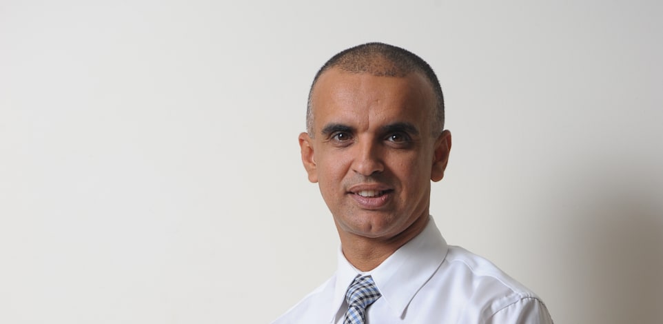 עו''ד אלדד כורש / צילום: איל יצהר