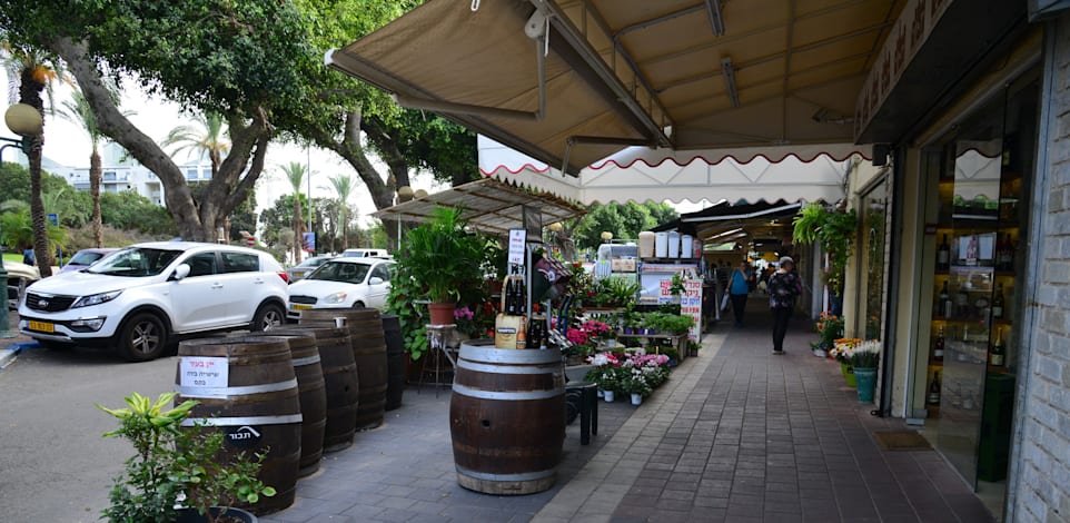 רחוב כורזין, גבעתיים / צילום: תמר מצפי