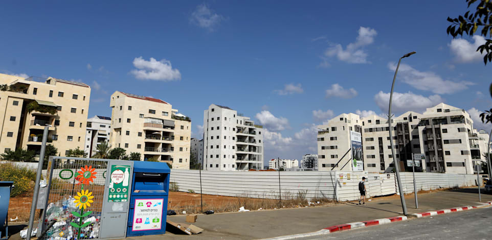 בנייה ברעננה. פחות 4,000 דירות חדשות / צילום: שלומי יוסף