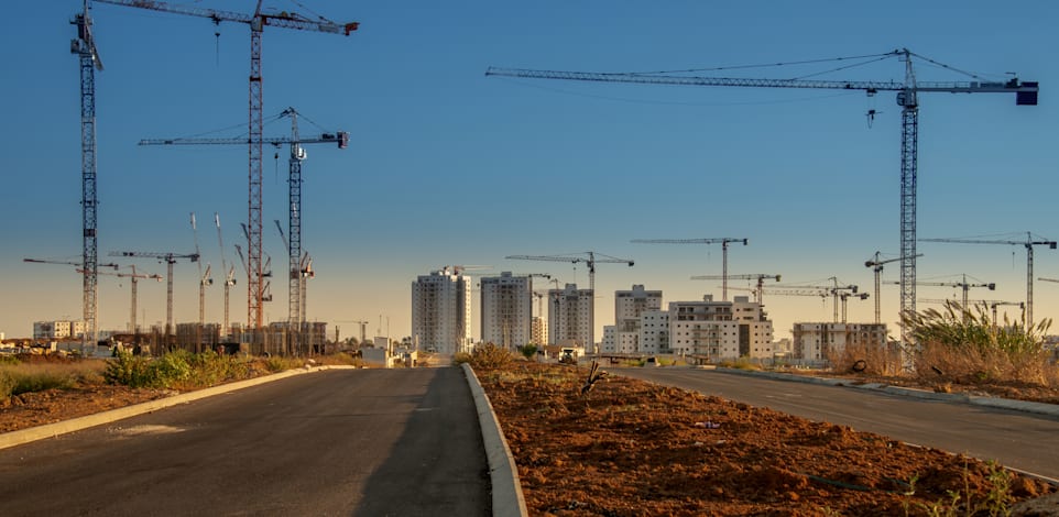 בנייה באשקלון / צילום: Shutterstock