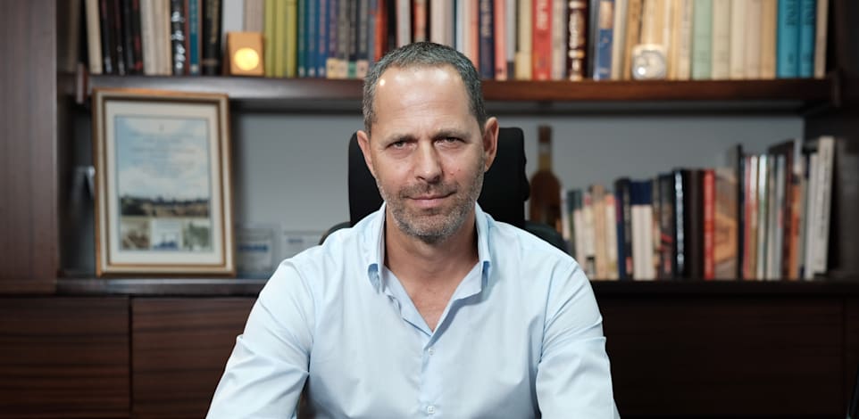 ערן גריפל, יו''ר קבוצת מנורה מבטחים ומבעלי השליטה בה / צילום: גיא חמוי