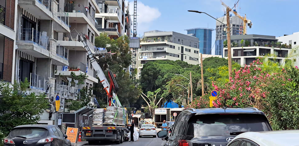 עבודות בנייה ברמת גן / צילום: טלי בוגדנובסקי