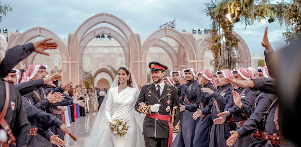 חתונת רג'וה אלחוסיין, נצר למשפחת המלוכה הסעודית, וחוסיין בן עבדאללה, יורש העצר הירדני / צילום: Associated Press