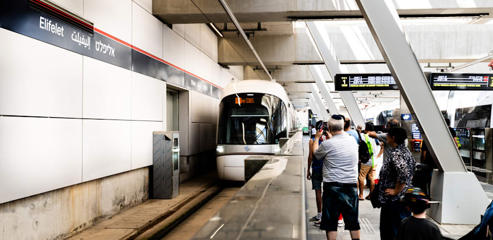 הרכבת הקלה, הקו האדום / צילום: יוסי כהן