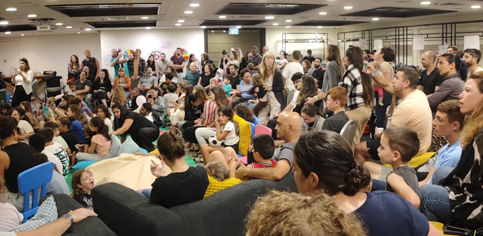 מלון הרודס תל אביב מארח את המפונים מניר עם / צילום: באדיבות רשת מלונות פתאל