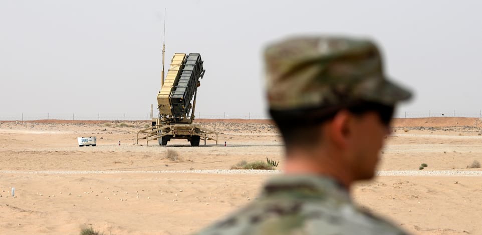 סוללת פטריוט בבסיס חיל האוויר האמריקאי באל־ח'רג', ערב הסעודית / צילום: ap, Andrew Caballero-Reynolds