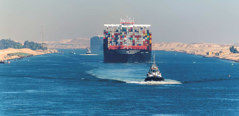 אונייה של MSC בתעלת סואץ / צילום: Shutterstock