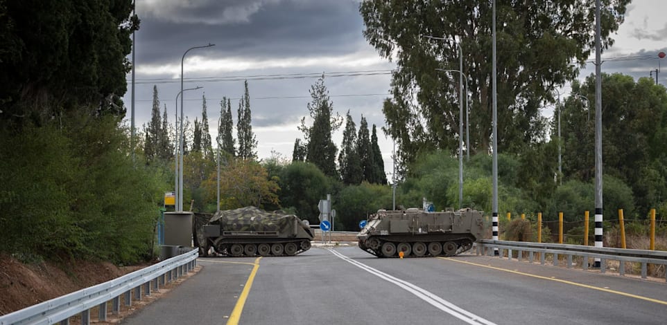 נגמ''שים של צה''ל בצומת בצת / צילום: מאור אלחיאני