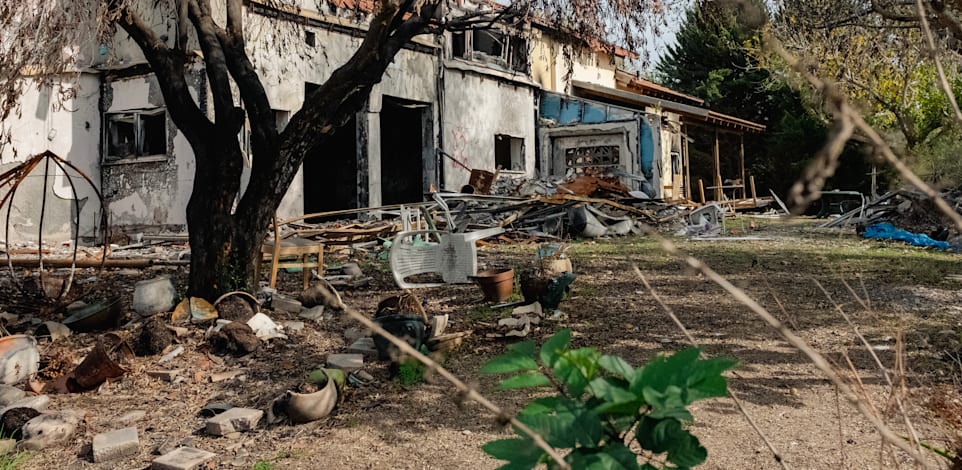 קיבוץ בארי לאחר טבח ה-7 באוקטובר / צילום: מיטל שטדלר