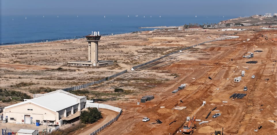 שדה דב / צילום: גיא יחיאלי