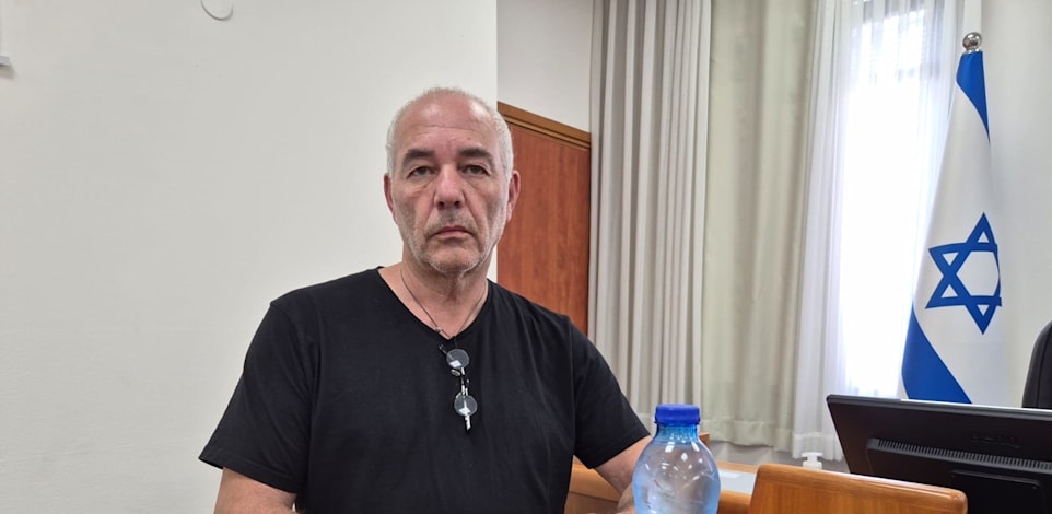 עו''ד רונאל פישר בבית המשפט, היום / צילום: ניצן שפיר
