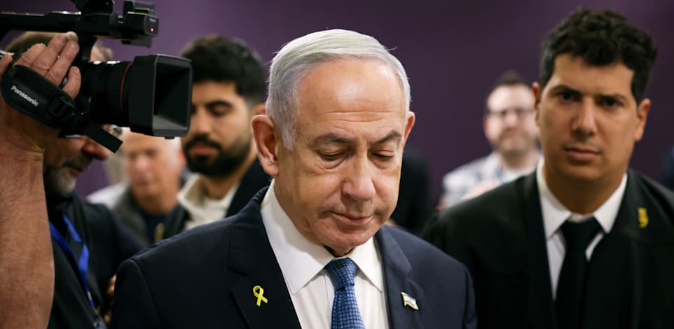 רה''מ בנימין נתניהו מעיד בבית המשפט, לפני כשבועיים / צילום: ap, Stoyan Nenov/Pool Photo