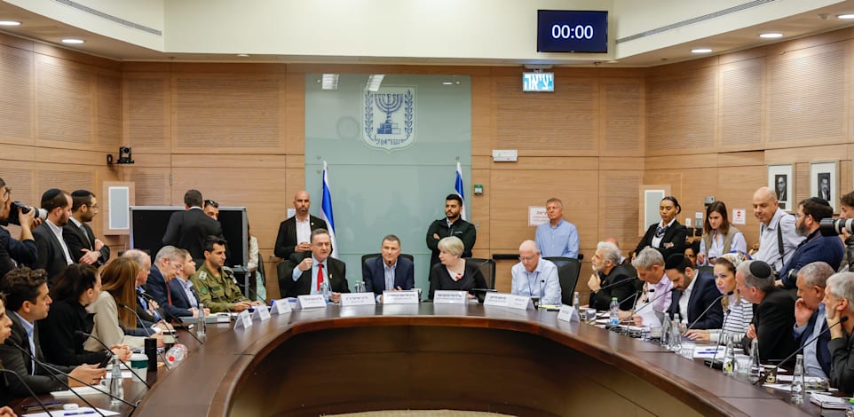 ועדת החוץ והביטחון / צילום: נועם מושקוביץ/דוברות הכנסת