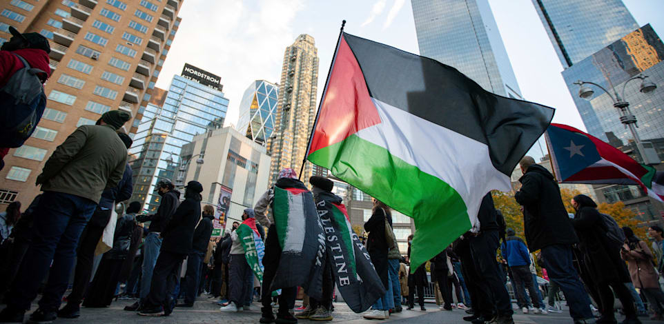 ''התודעה הציבורית היא לא עניין שולי''. הפגנה בניו יורק / צילום: ap, Eduardo Munoz Alvarez