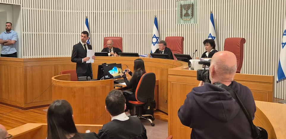 הדיון בבג''ץ בעתירות נגד הדחת ראש השב''כ רונן בר / צילום: ניצן שפיר