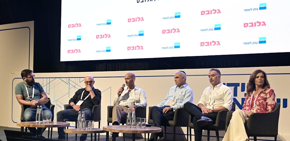 מימין: רונית שבירו, צחי דידי, אפי שקד, צחי ארצי וקלוד הנחימאס / צילום: תמר מצפי