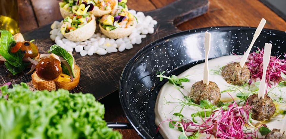 עגלת הקפה Wide Open / צילום: אסף קרלה