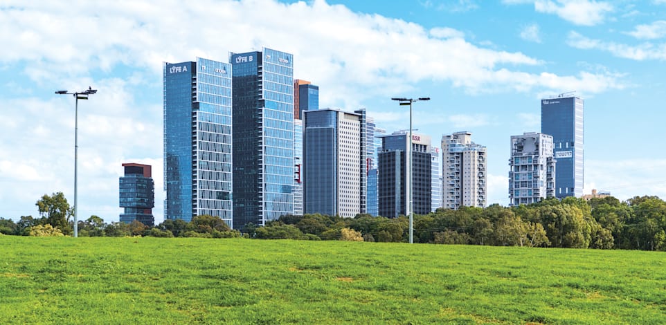 אזור המשרדים של בני ברק. מה קורה ליתרון התחרותי במציאות? / צילום: Shutterstock