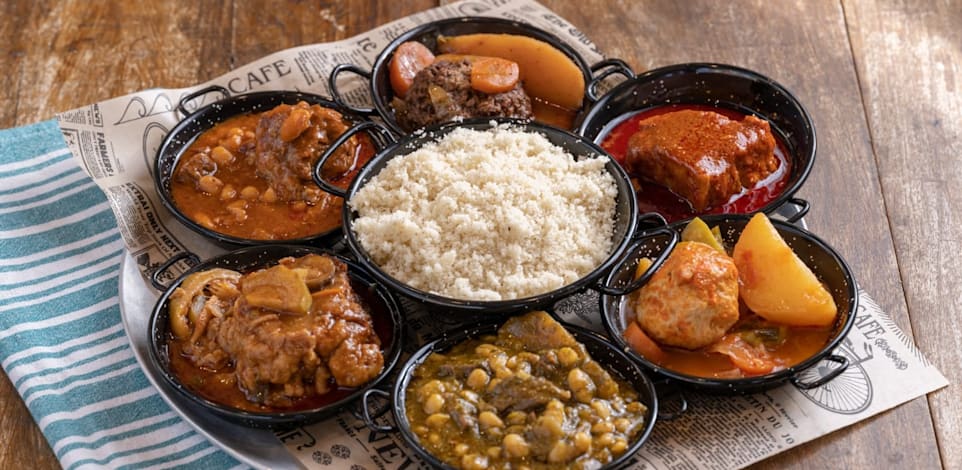 תבשילים בלחם בית / צילום: דוד ששון