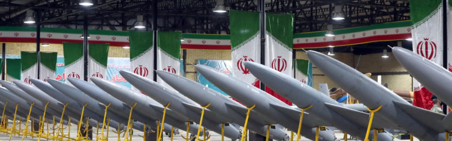 ארסנל נשק בלתי נגמר / צילום: Reuters, Iranian Army/WANA