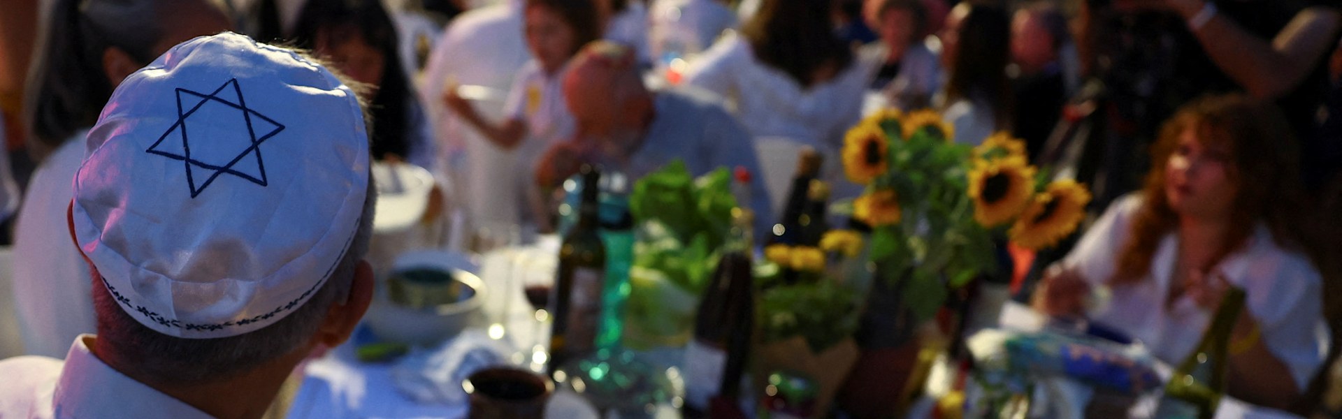 סדר להבעת תמיכה בחטופים, אפריל 2024 / צילום: Reuters, Hannah McKay