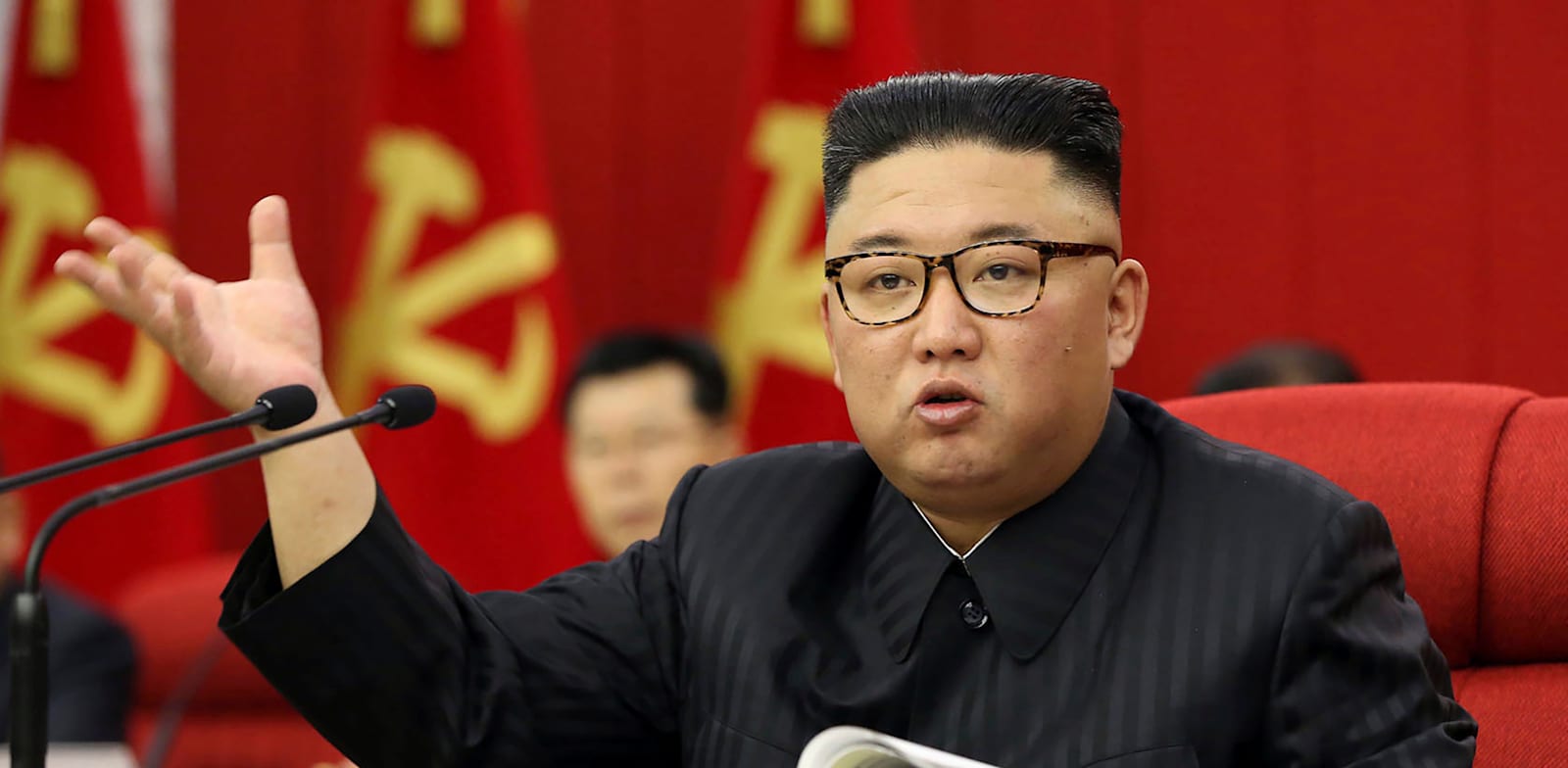 קים ג'ונג און בכינוס מפלגת הפועלים של קוריאה / צילום: Associated Press, Korean Central News Agency/Korea News Service