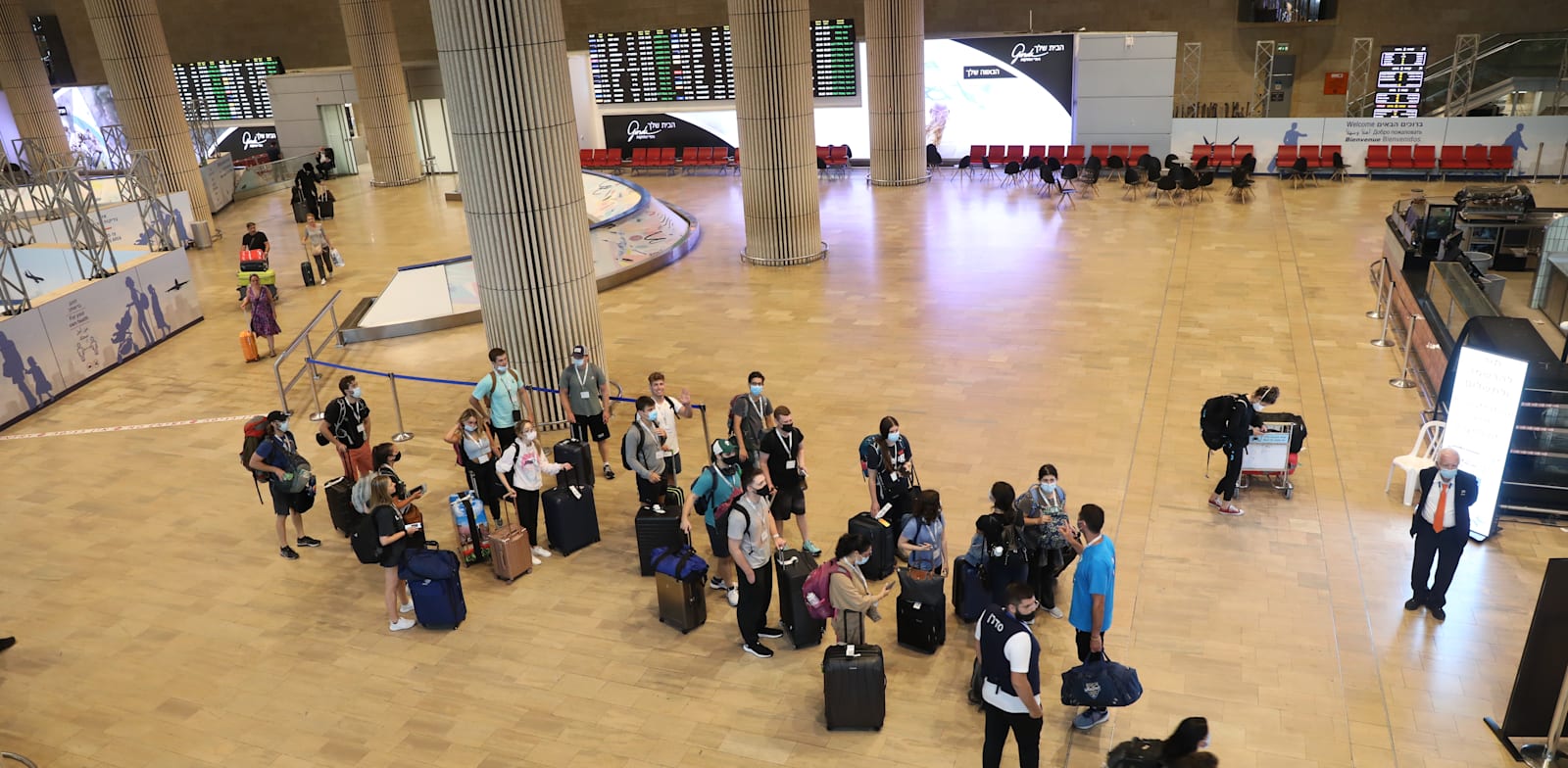 אולם קבלת-הפנים בנתב''ג / צילום: יוסי זמיר