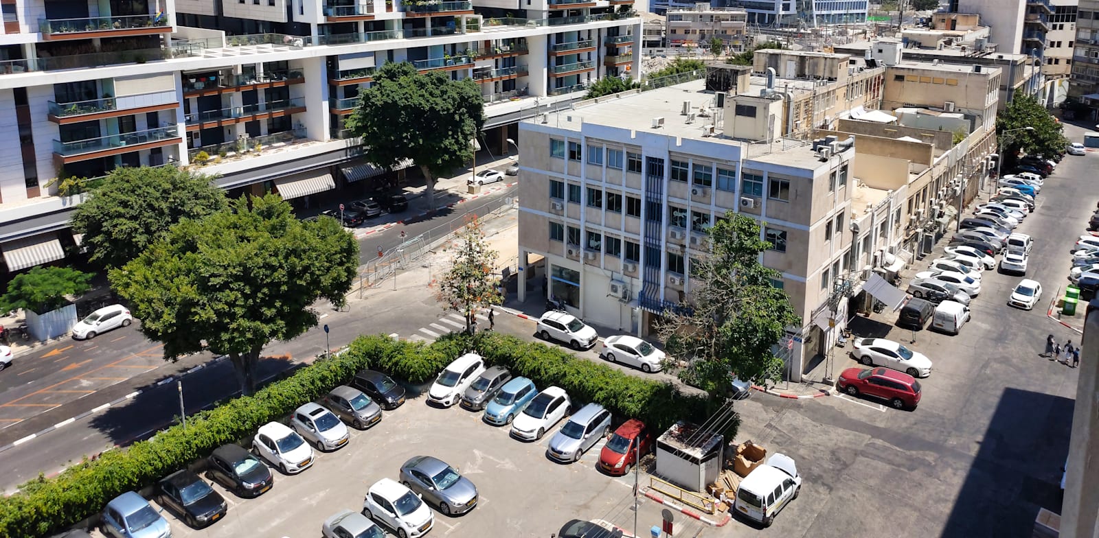מתחם צקלג בת"א / צילום: איל יצהר